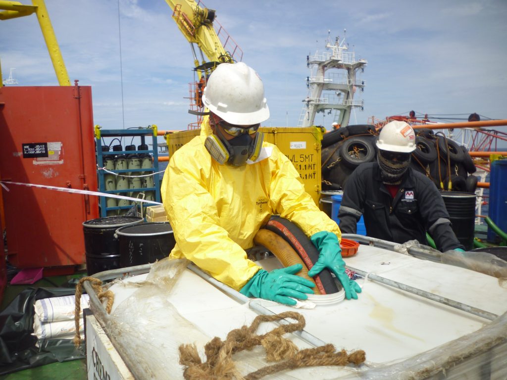 CHEMICAL AND MECHANICAL CLEANING SERVICES PTET (M) SDN BHD